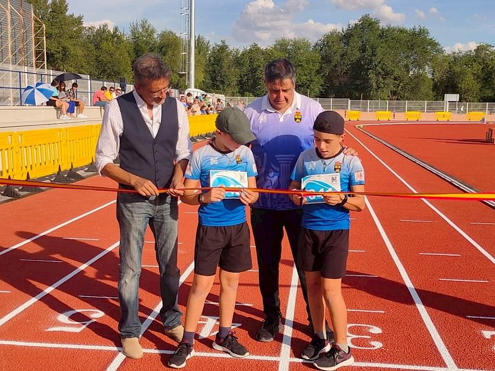 SE INAUGURÓ LA PISTA DE ATLETISMO. RESULTADOS COMPETICIÓN